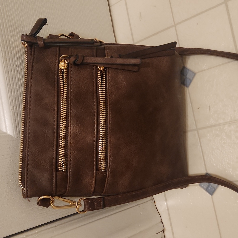 Crossbody bag